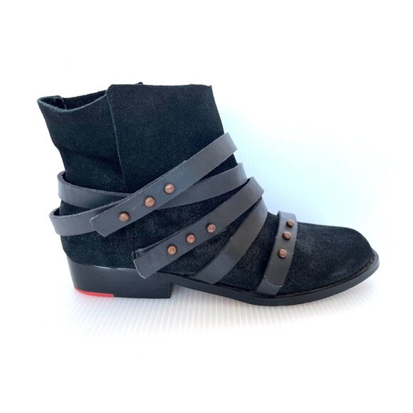 Joe's Jeans Black Leather Strappy Studded Ankle Booties, Size 6 (US) - Picture 1 of 11